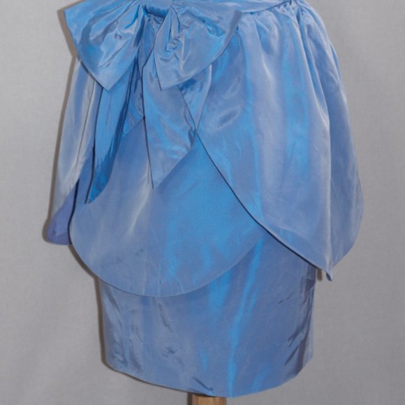 Carol Mignon Blue Gown - Picture 6 of 9